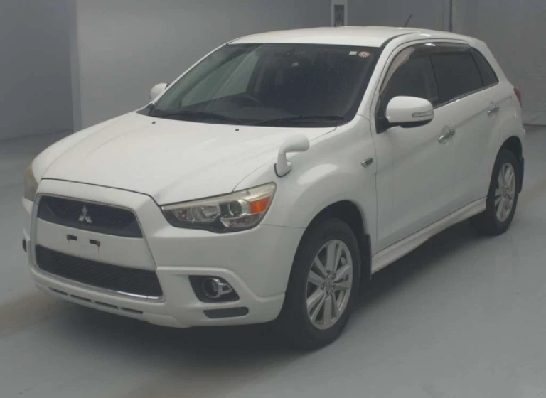 MITSUBISHI RVR 2010